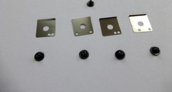MACBOOK A1534 TRACKPAD TOUCHPAD VİDA SETİ - Image 1