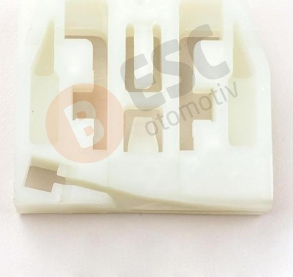 Skoda Octavia 2000-2010 İçin Sağ Kapı Cam Kriko Klipsi 1U0837462 - Image 1