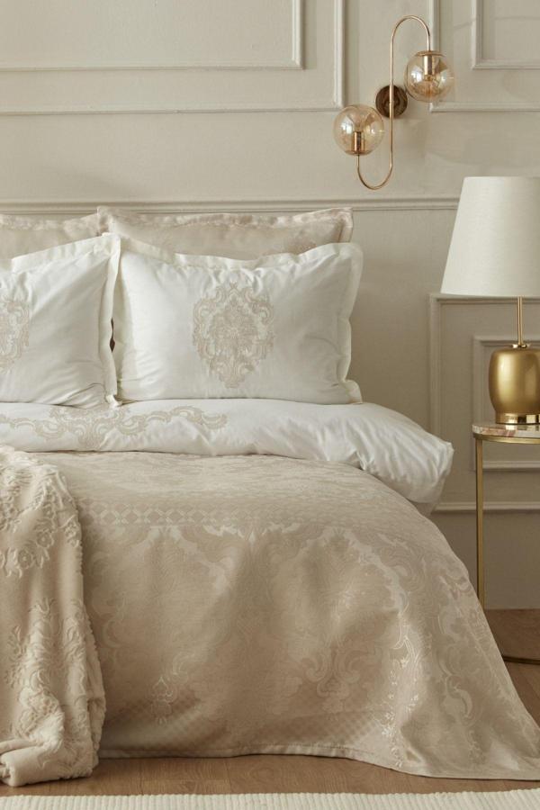 Karaca Home Tuğba 8 Parça Private Çeyiz Seti Gold - Image 1