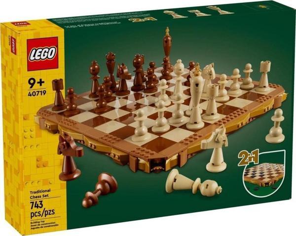 LEGO Miscellaneous 40719 Traditional Chess Set - Image 1