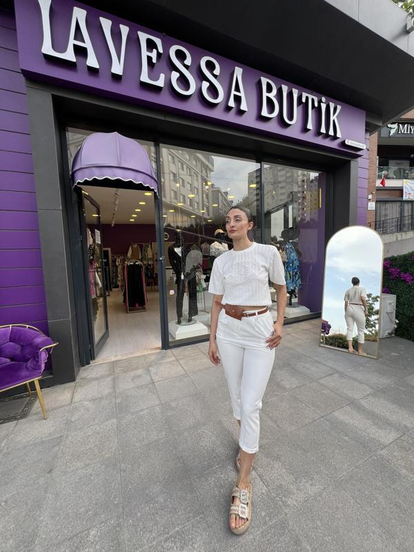 YÜKSEK BEL CÜZDANLI KEMER DETYALI KUMAŞ PANTOLON -BEYAZ - Image 1