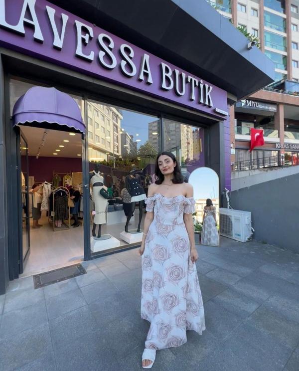 Şerit geçişli şifon elbise - Beyaz - Image 1
