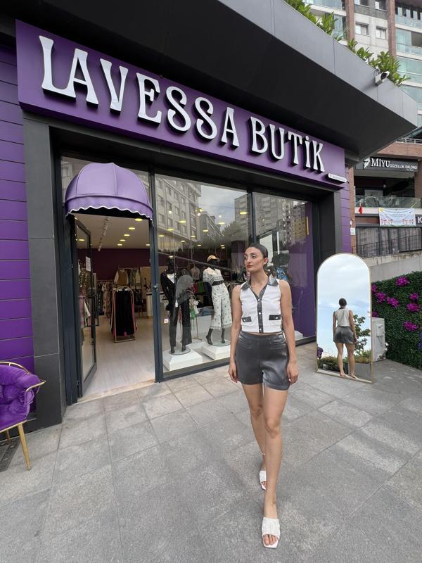 Simli yakalı yelek - Beyaz - Image 1
