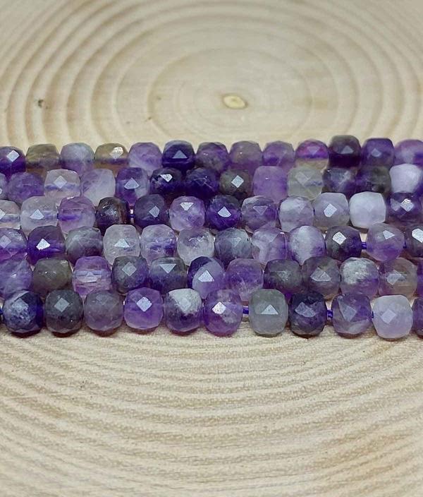 Bileklik Boy Ametist Taşı Küp Şekilli Yarım Dizi 4mm (18CM UZUNLUĞUNDADIR) - Image 1