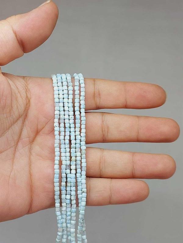 Bileklik Boy Larimar Taşı Küp Şekilli Dizi 2mm (51172) Yarım Dizi (17CM UZUNLUĞUNDADIR) - Image 1