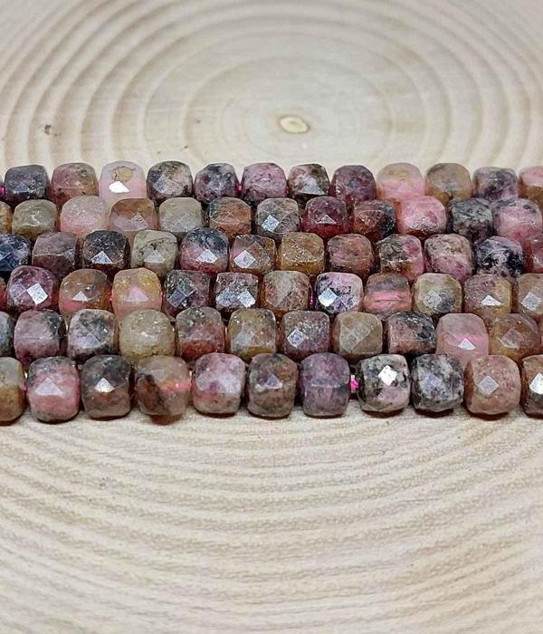 Bileklik Boy Rodonit Taşı Küp Şekilli Yarım Dizi 4mm (18CM UZUNLUĞUNDADIR) - Image 1