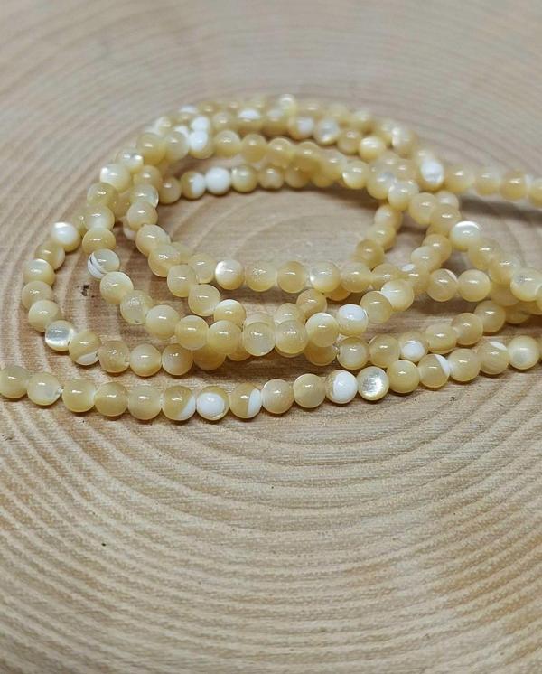 Bileklik Boy Sedef Taşı Karamel Yarım Dizi 3mm (17CM UZUNLUĞUNDADIR) - Image 1