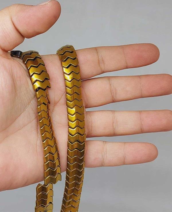 Hematit Taşı Şekilli Çift Delikli 4.5*12mm Dizi (52310) - Image 1