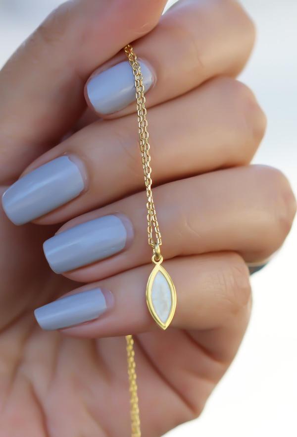 Glorria Gümüş Sedefli Geo Kolye - Image 1