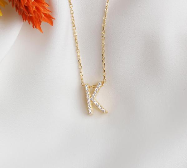 Glorria Gümüş K Harfi Taşlı Kolye - Image 1