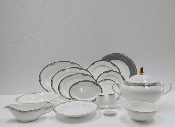 Evaliza Versailles Platin 101 Parça 12 Kişilik Yemek Takımı - Image 1