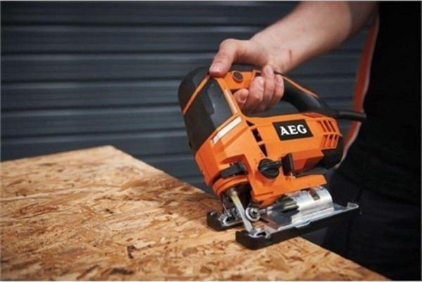 AEG Step 100 Dekupaj Motoru 700 Watt - Image 1