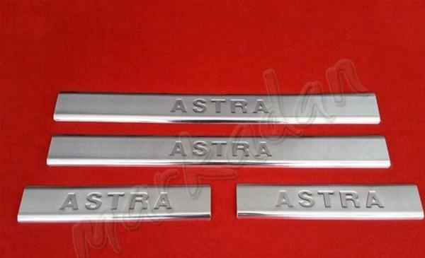 Markadan Opel Astra G Krom Kapı Eşiği 1998-2009 4 Parça Paslanmaz Çelik - Image 1
