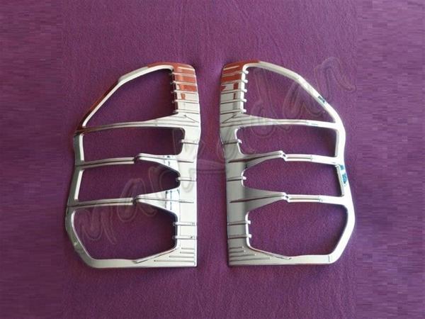 WOC Chrome Ford Tourneo Courier Krom Stop Çerçevesi 2014-2023 2 Parça Abs Krom - Image 1