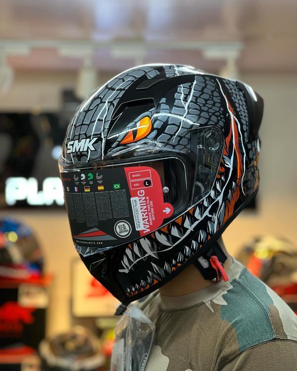 Smk Stellar Taotei (ECE22.06) Turuncu Kapalı Kask - Image 1