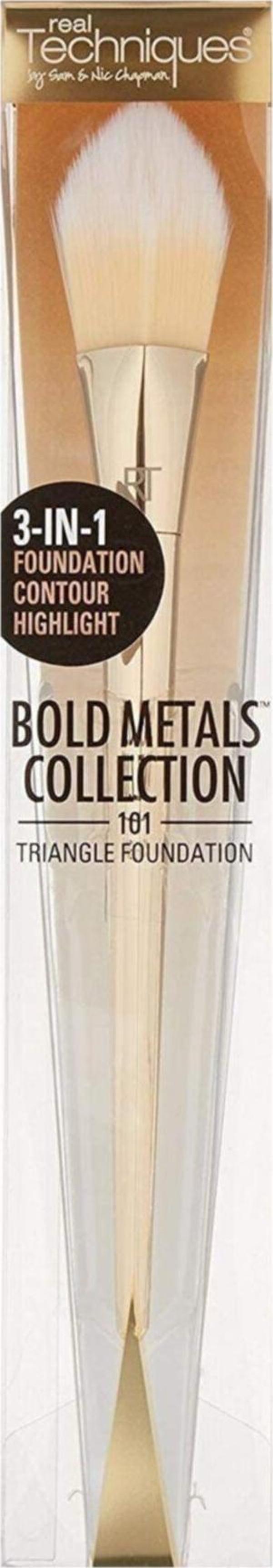 Real Techniques Bold Metals Collection 101 Fondöten Fırçası - Image 1