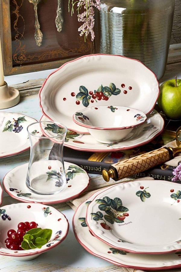 Karaca Very Berry 6 Kişilik 26 Parça Kahvaltı Takımı - Image 1