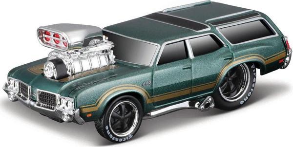 Maisto 1970 Oldsmobile Vista Cruiser Model Araba 1/64 Muscle Mach - Image 1