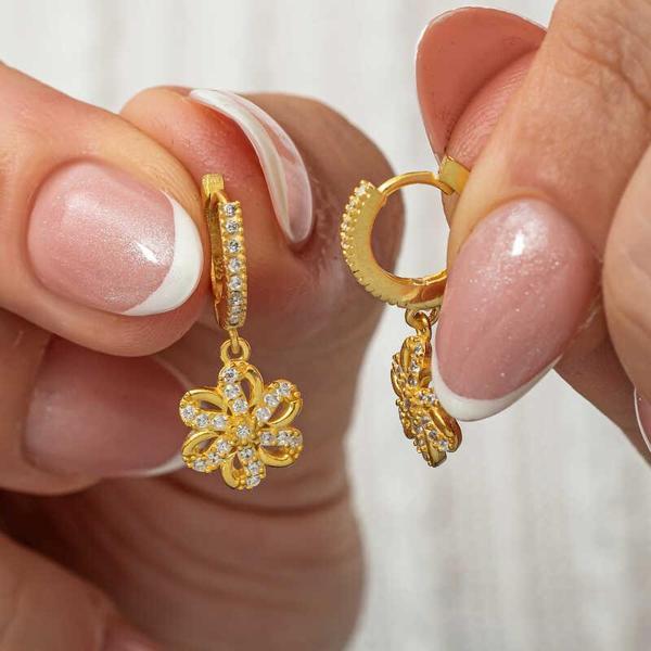 ​Gümüş Sallantılı Gold Çiçek Kadın Küpe - Image 1