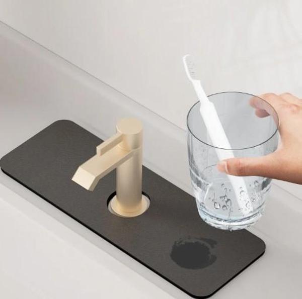 Su Emici Sihirli Lavabo Kenar Matı 38x13cm - Image 1