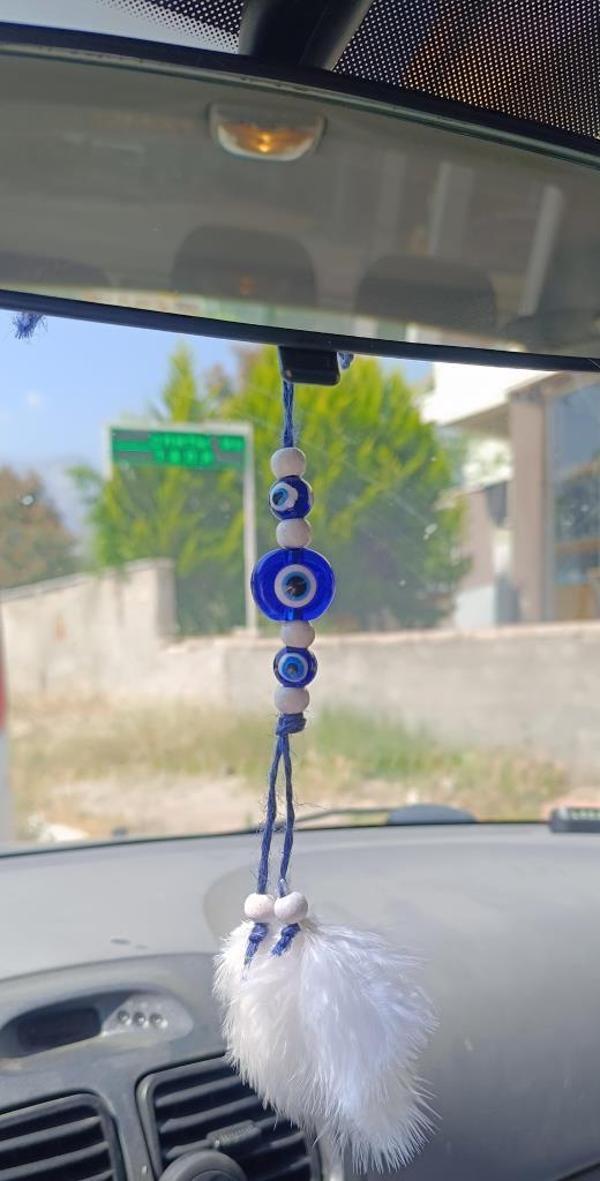 Mavi Kuş Tüylü Nazar Boncuklu Dikiz Ayna Süsü Kötü Göz Kovucu Araba Süsü  - Image 1
