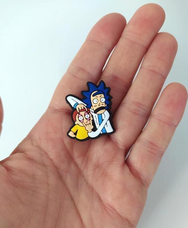 Terlik Ayakkabı Sandalet Süsü Rich And Morty 1 Adet Silikon Kız Erkek Aksesuar Hediye   - Image 1
