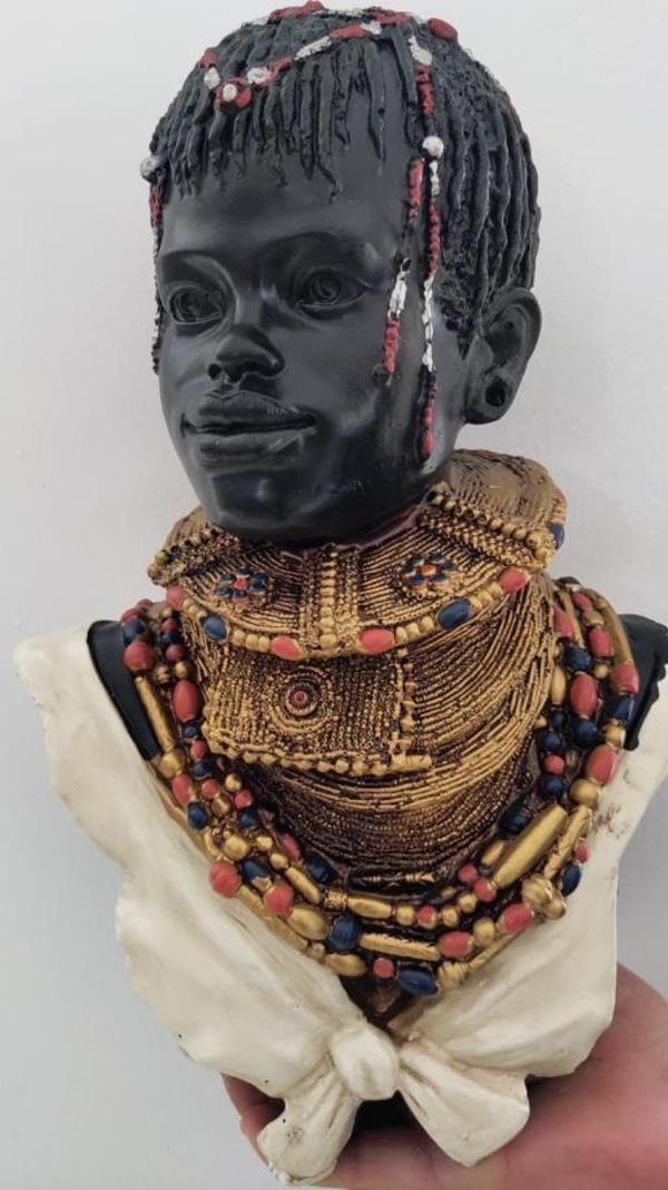 Modern Dekoratif Afrikalı Şaman Erkek Büst Biblo Masaüstü Süsü - Image 1