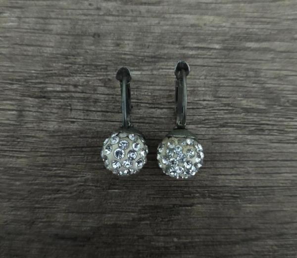 Hdmarketim Şambala Model Swarovski Taşlı Beyaz Sallantılı Küpe - Image 1
