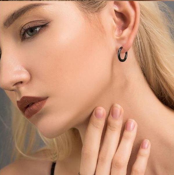 Küpe Kulak Dudak Burun Çelik Piercing Siyah Kadın Erkek İthal 316 L Paslanmaz  - Image 1