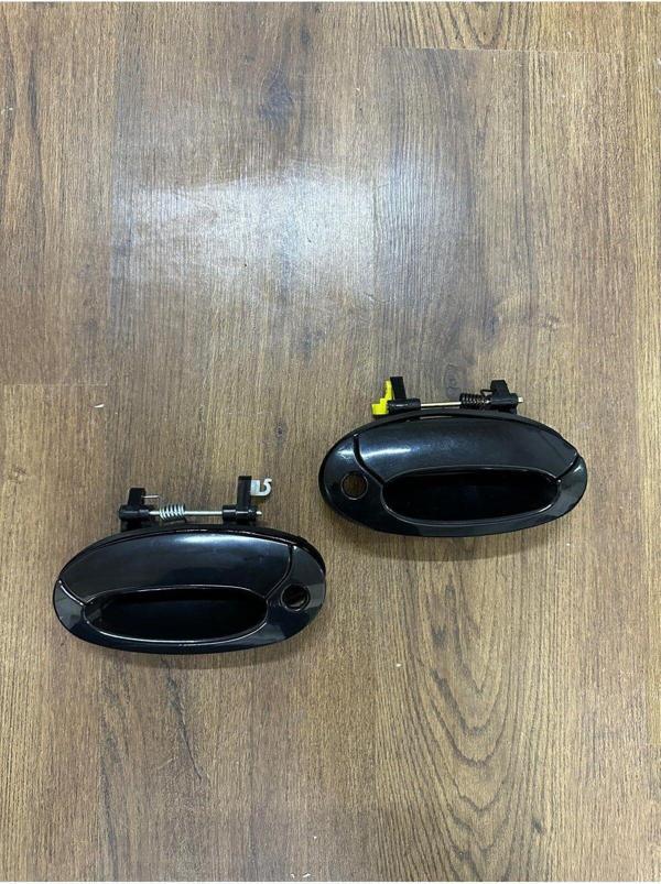 NS Nilser Auto Parts Hyundai Ealntra Ön Sağ Sol Dış Kapı Kol 1996-2000 - Image 1