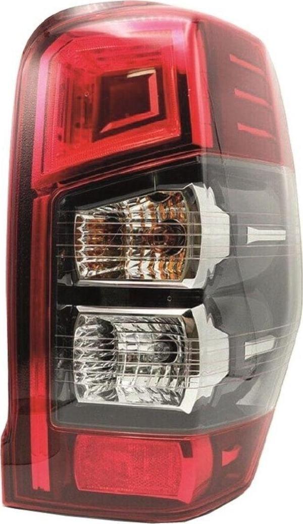 NS Nilser Auto Parts Mitsubishi L200 Stop Lambası Sağ Ledsiz Duylu 2019-2021 - Image 1