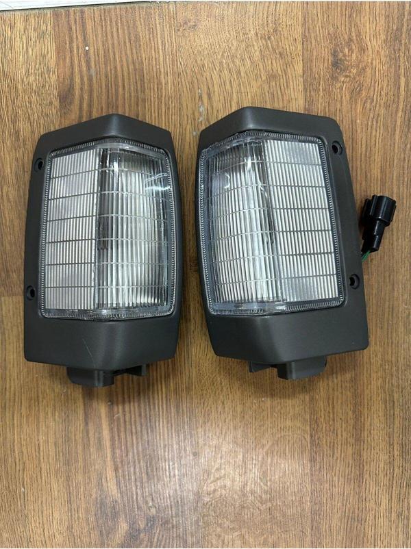 NS Nilser Auto Parts Nissan D21 Sinyal Sağ Sol Set Gri 1991-1997 - Image 1