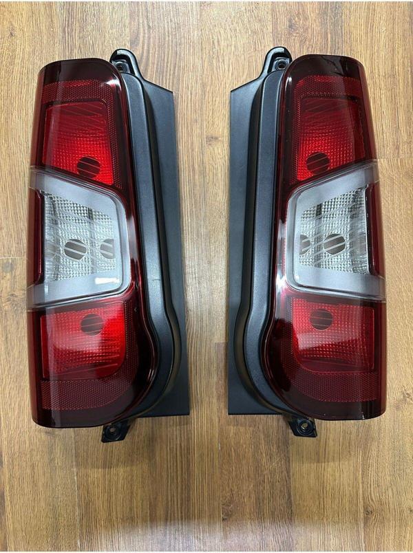 NS Nilser Auto Parts Citroen Berlingo Combo E Çift Bagaj Stop Lambası 2018-2022 - Image 1