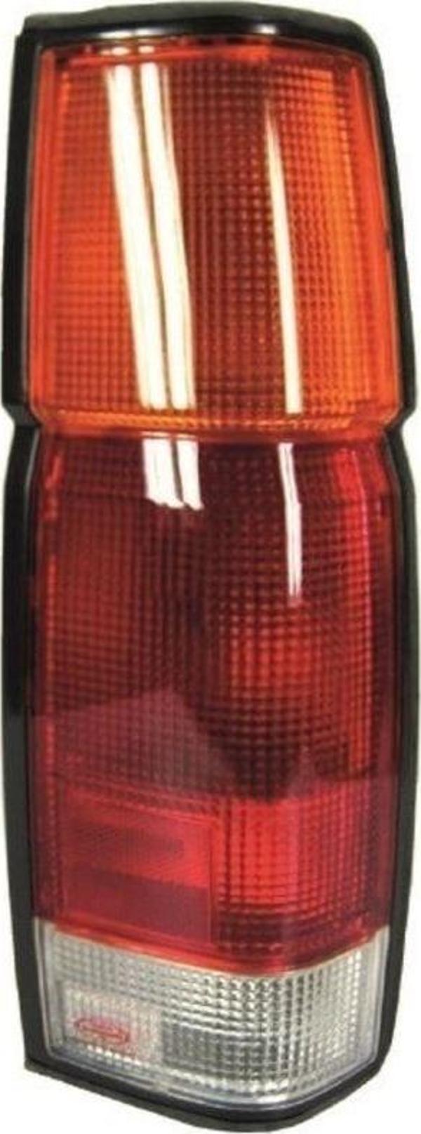 NS Nilser Auto Parts Nissan D21 Stop Lambası Sağ 1991-1997 - Image 1
