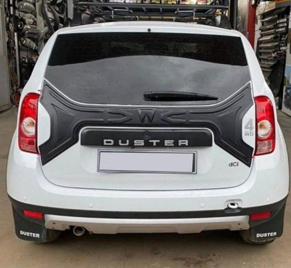 NS Nilser Auto Parts Dacia Duster Bagaj Kapağı Kabartma 2010-2017 - Image 1