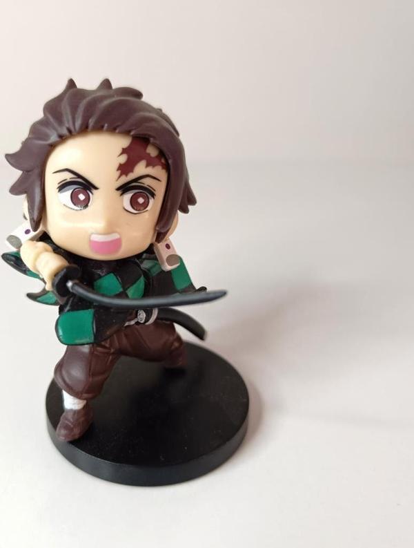 Anime Demon Slayer Tanjiro Kamado İblis Avcısı Mini Figür Eylem Karakter Figür Oyuncak Biblo 8 cm - Image 1