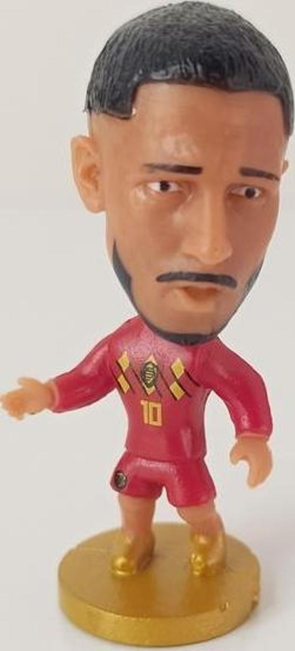 Futbolcu 3D Figür Futbol Yıldızı Biblo 6.5 cm Nostalji Ev Ofis Dekor Oyuncak    - Image 1
