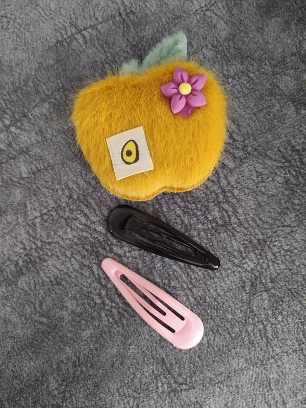 Elma Meyveli Renkli Peluş Çıt Çıt Toka 11416 - Image 1