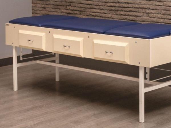 Medikal Birlik Ayarlanabilir Ahşap Çekmeceli Muayene Masası - Image 1