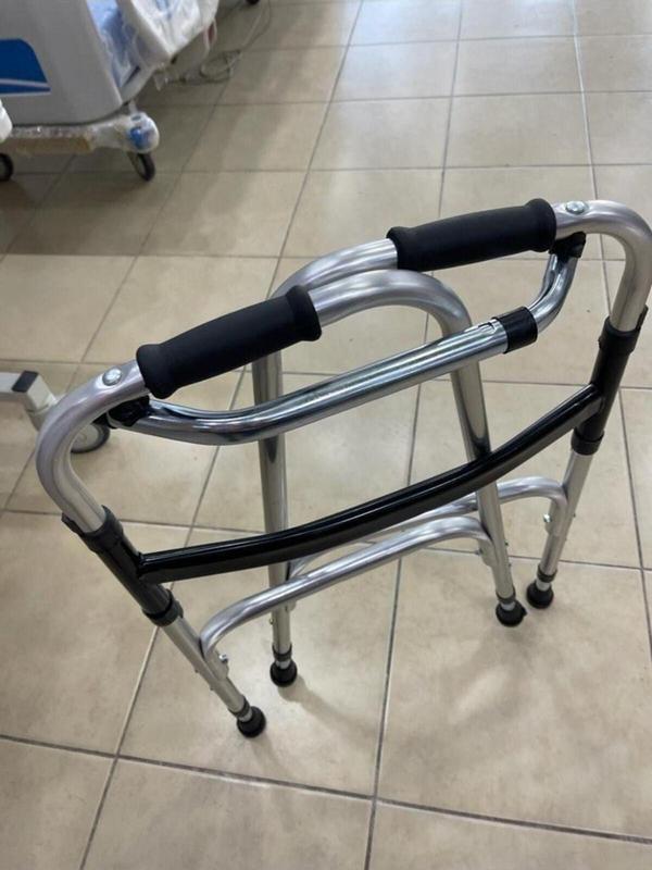 Medikal Merkezi Alüminyum Katlanır Walker Yürüteç Wolker Volkır Hasta Yaşlı Engelli Yürüteci - Image 1