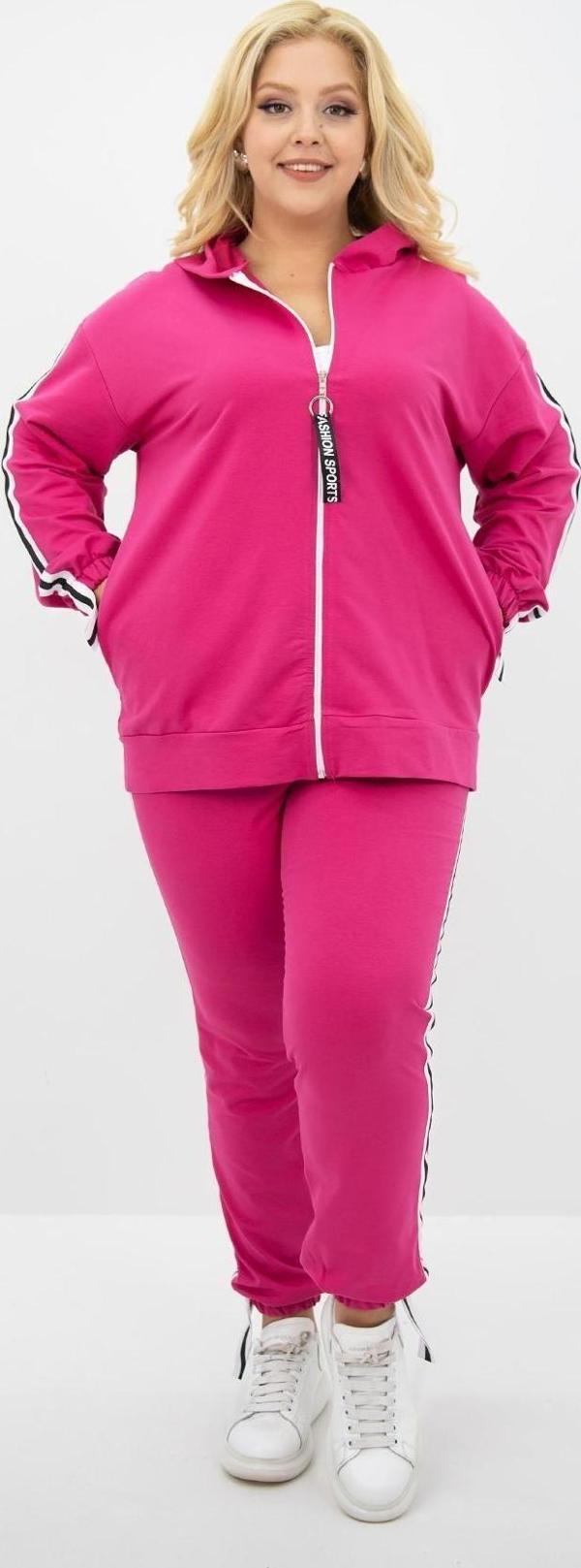 Koza Butik Kadın Büyük Beden Kapüşonlu Baskı Detaylı Eşofman Takımı 8136-25 Fuşya 4XL - Image 1