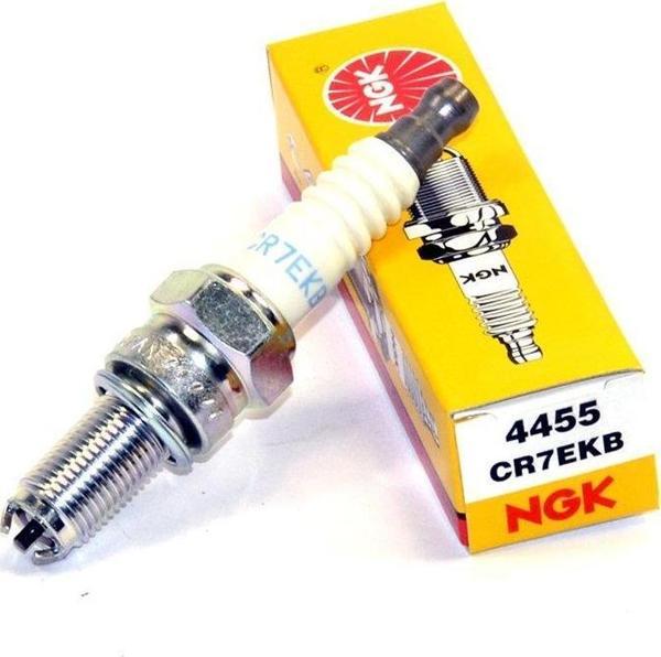 Ngk Cr7ekb 2004-2006 Piaggio X8 200 Uyumlu Buji Standart Tip - Image 1