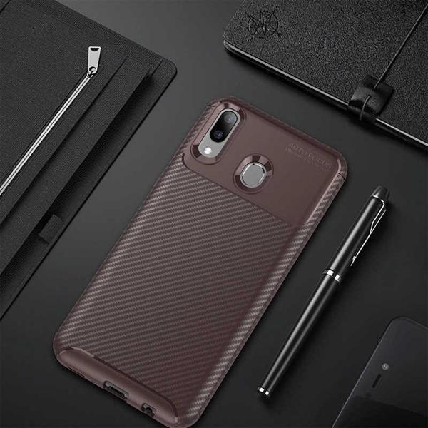 Huawei Y7 Prime 2019 Kılıf Darbe Emici Uzun Ömürlü Parmak İzi Yapmaz Karbon Tasarım Negro Kılıf - Image 1