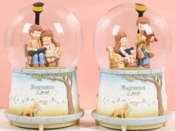 Sonbahar Sevgili Kar Küresi Büyük Boy - Image 1