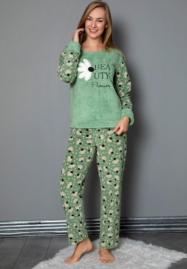 Nisanca Kışlık Kadın Polar Pijama Takımı - Yılbaşı Pijaması  - Image 1