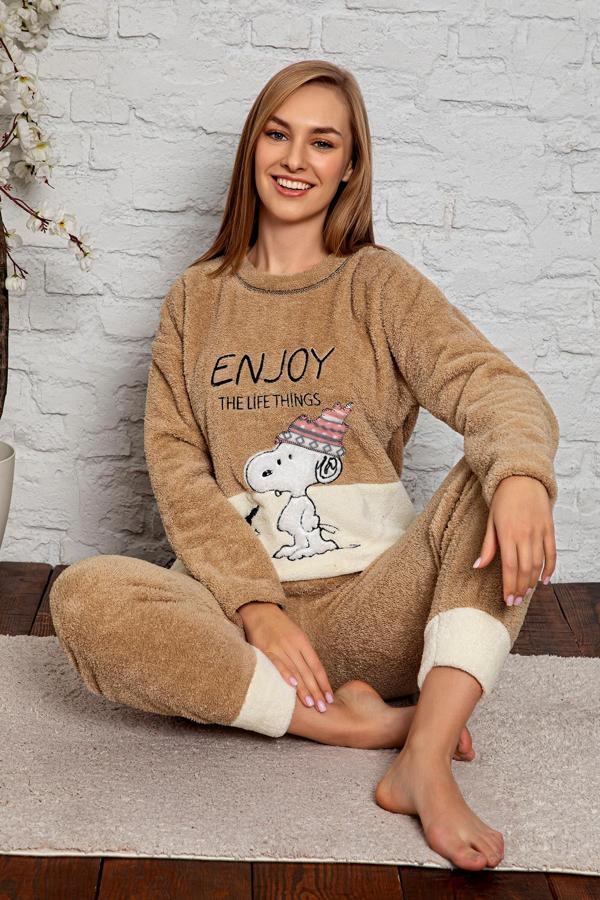 Nisanca Tam Peluş Kışlık Kadın Pijama Takımı- Polar Yılbaşı Pijaması  - Image 1