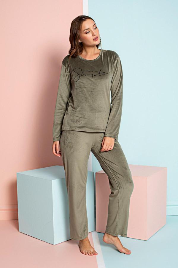 Nisanca Kışlık Kadın Kadife Pijama Takımı - Süper Soft Serisi - Image 1