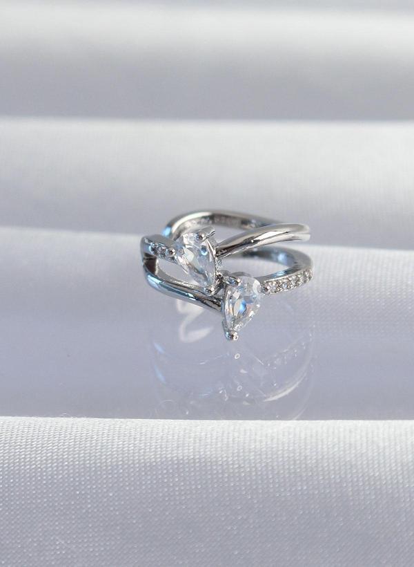 Pirinç Gümüş Renk Zirkon Taşlı Damla Earcuff Küpe - TJ-BKP9334 - Image 1