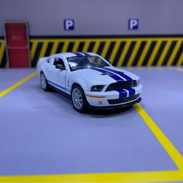 Kinsmart 2007 Shelby Gt500 1/36 Ölçek Diecast Metal Model Araba Oyuncak Araba Çek Bırak - Image 1