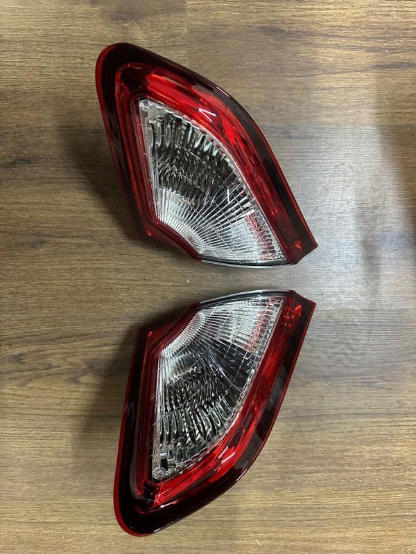 Nissan Qashqai İç Sağ Sol Stop Lambaıs 2010-2013 - Image 1